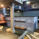 Balkan Hotel